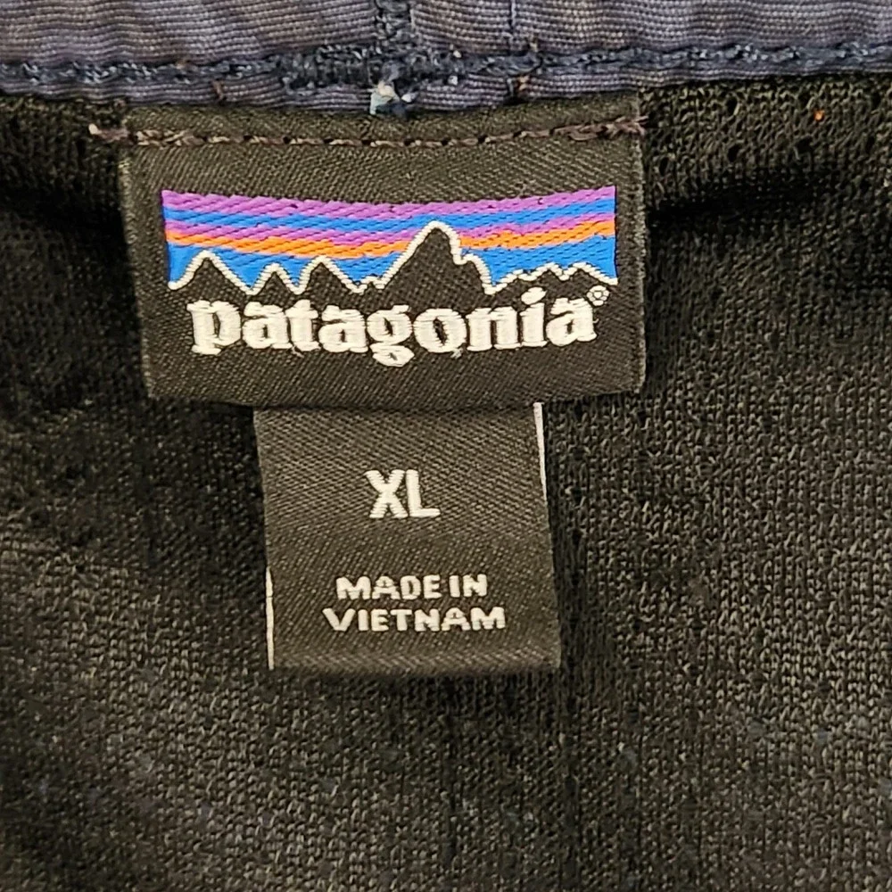 Patagonia Baggies Longs Shorts Mens XL Blue Geometric Tribal 6in Lined 58033